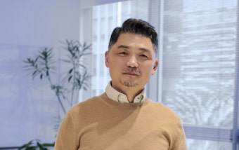 김범수 카카오 이사회 의장, 친인척에 1450억 원 규모 카카오주식 쾌척