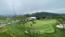 [현장 스케치] 동해 앞바다서 펼쳐진 골프 축제, 셀트리온 퀸즈 마스터즈