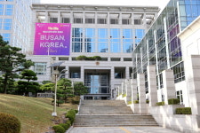 부산시의회, 낙동강관리본부 행정사무감사 실시