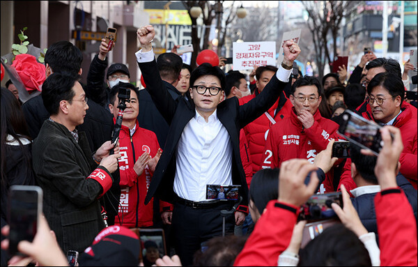 김문수, 국민의힘 대선 대책위에 한동훈, 안철수, 나경원 등 8명 선임