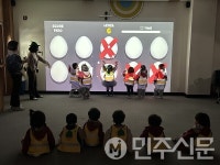 경남 양산시립영어도서관, 체험형 동화구연 새단장 운영