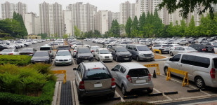 인천시청 공무원 차량 통제와 2부제 시행해도 주차 전쟁