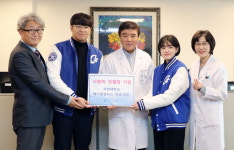 가천대 메디컬캠퍼스 학생들, 길병원에 사랑의 헌혈증 164장 전달
