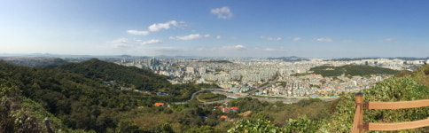 인천의 진산 문학산 정상 시민 품으로