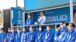 인천시장 후보 선거운동 첫날  중앙 선대위 집결 세 대결