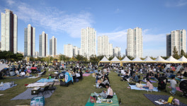 인천경제청, 제4회 청라 와인 페스티벌로 청라호수공원 축제의 장