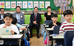유정복 인천시장, 늘봄학교 현장 방문 이어 i-RISE 늘봄 비전 선포