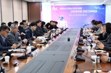 안산시, 한국생산기술연구원 찾아 로봇 산업 논의...현장 간부회의 진행