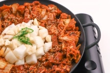 백채김치찌개, 신메뉴 돼지김치구이 출시