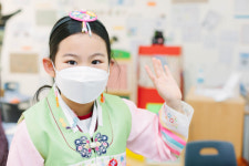 [포토] 덜위치칼리지서울영국학교, 한국 전통 설 문화 체험 프로그램 진행