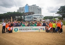 아일랜드 리솜, 지역민과 함께 꽃지해수욕장 비치플로깅으로 ESG 실천