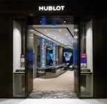 명보아이엔씨 위블로, 롯데 에비뉴엘 월드타워점 리뉴얼 오픈