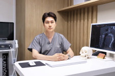 아너스티성형외과 개원… “정직한 병원 목표”