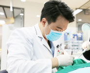 건강보험 임플란트 적용 범위 확대 예정… 제대로 체크해보세요