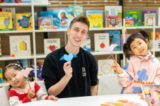 어린이영어 멤버십 클럽 프로맘킨더, 킨더마마 인수 확정