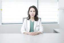 이마 주름 개선하는 ‘보툴리눔 톡신’, 내성 피하려면?