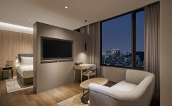 힐튼가든인 서울강남, 4월 루프톱 야외 수영장 개장