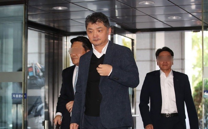 SM엔터테인먼트 인수 과정 시세조종 의혹, 카카오 경영쇄신위원장 김범수 소환조사 진행 중