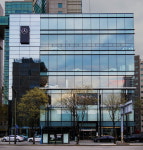 벤츠 공식 딜러 한성자동차, 강남권 전시장 리뉴얼 완료