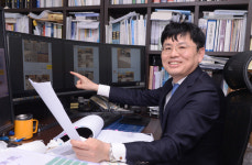 [談談한 만남] ‘반려동물 전문’ 조찬형 변호사 “펫산업 활성화 위한 법적·제도적 뒷받침 절실”