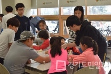 오산시 햇살마루도서관,   다채로운 청소년 문화 봉사