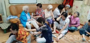 이천시 증포동,  벗이랑 나랑 공동체 쑥뜸 활동