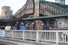 한대희 군포시장 금정역서 업무 시작