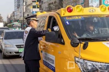 화성서부경찰서, 깜빡이 켜는 배려운전 캠페인