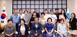 김포시, 신규 맛집 지정증 현판 수여