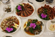 속초 대표 맛집 동해인, 중앙시장 가볼만한 간장게장 맛집으로 알려져