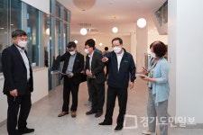 조광한 남양주시장,  이석영뉴미디어도서관 또 찾아