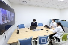 연세대학교 의과대학 용인세브란스병원  덴마크 대사관과 온라인 회의
