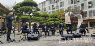 발코니 콘서트 등 찾아가는 음악회... iH 행복 찾음 문화행사 개최