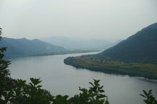 낙동강 천삼백리 인문지리적 클라이막스   삼랑진~물금 간 무척산 강변임도 개통