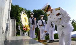  해군 1함대, 제66회 현충일 맞아 참배행사 거행…동해시 현충탑·광희고등학교·당포함 전몰장병 충혼탑 참배