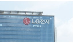 LG전자, 12년만에 2분기 영업익 1조원 돌파