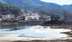 화순의 절경 겨울 환산정…호수 품은 한 폭의 수채화