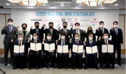 고용노동부, 만나코퍼레이션 등 11개사 배달플랫폼과 협약 체결