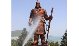 여수자산공원 이순신 동상, 건립 55년만에 첫 친수식