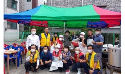 신동 새말아띠봉사단, 광복절 사랑의 국수 나눔 훈훈