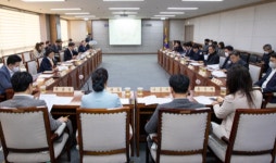 군산시의회, 시민·의원·市 마음모아 ‘군산새만금신항’ 사수 결의