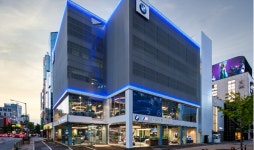 BMW 코오롱 모터스, 강남 전시장 새단장