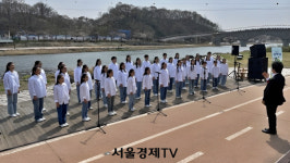 남원시립청소년합창단, 4월 6일 ‘벚꽃 버스킹’…봄날 요천 둔치 물들인다