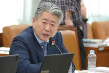 오영훈 元, 4.3 그릇된 인식 vs 원희룡 정치적 능력 있다