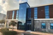 공천포 전지훈련센터에 승강기 설치