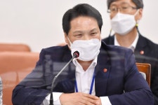 일도2동 통폐합에 강력히 분노한 강민숙