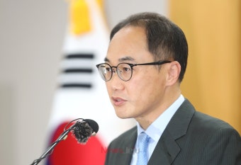 제주 방문 이원석 검찰총장, 4·3과 소년범 찾는다
