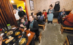 함덕1구, 가정의 달 맞이 어르신 무료 점심식사 제공 