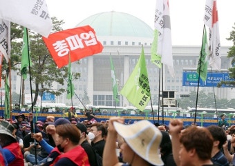 민주노총 “탄력근로제 확대법, 국회 상임위 심의 시 총파업”