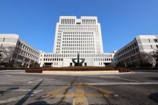 [단독] 대법 “한국유리공업 성과급은 임금 아냐”…원심 파기환송